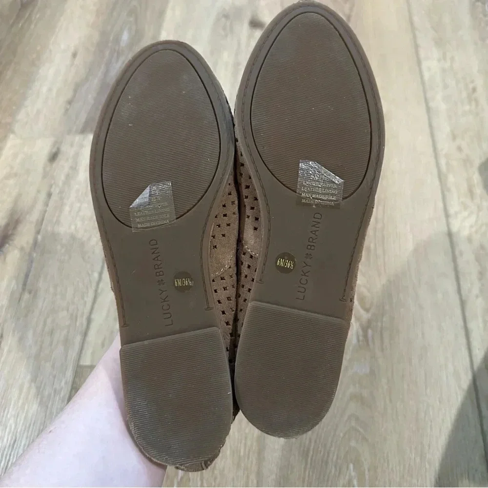 Lucky Brand Carthy Tan Leather Suede Perforated Loafer Flat Size 6 NWOT